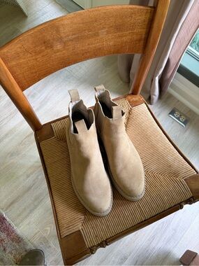 Dolce Vita Women’s Platform Boots - Tan